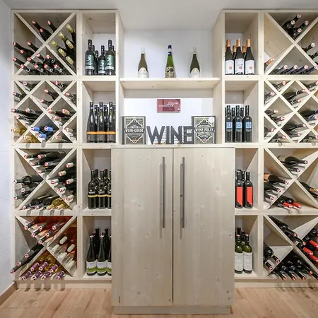 فندق Hotel & Destillerie Sonnfeld